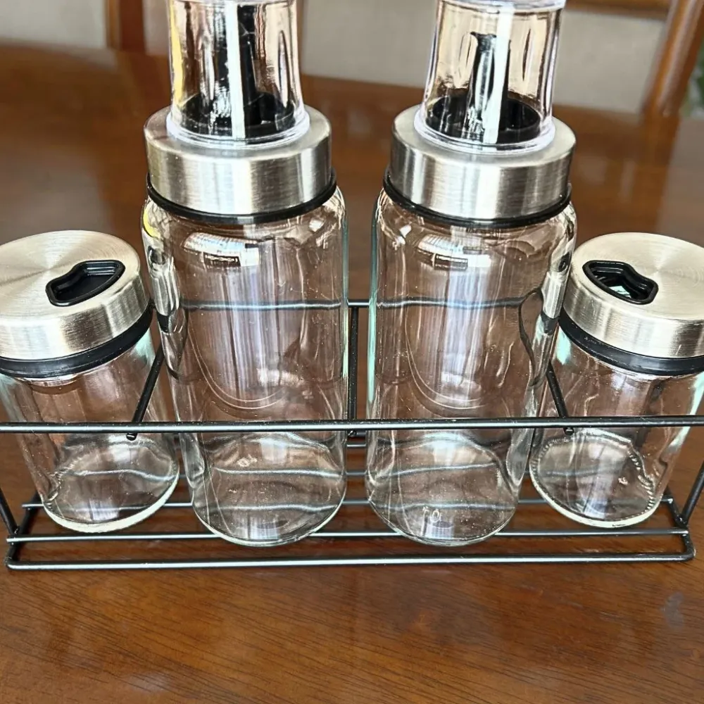 Alcuza de 4 botellas especieras