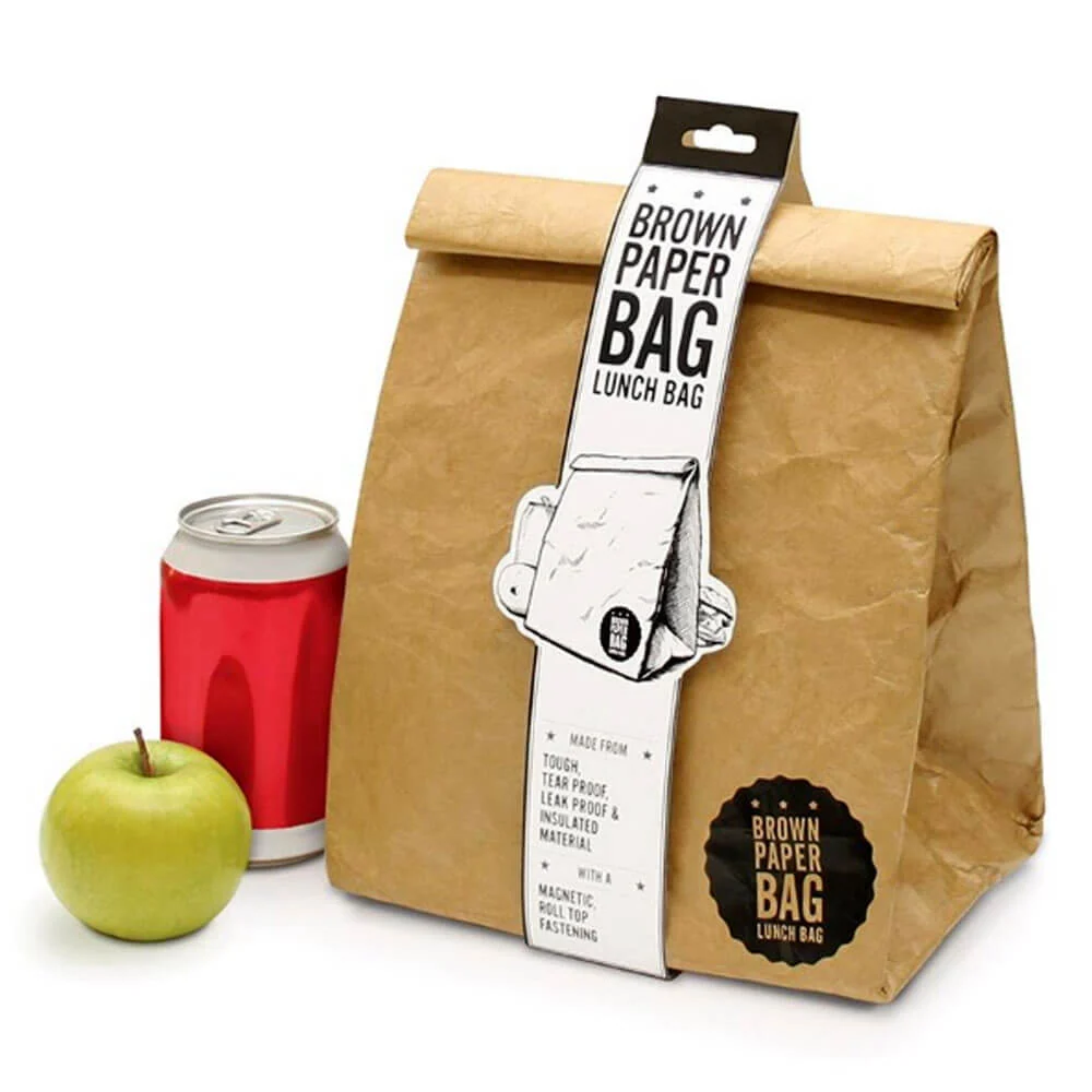 Lunchbox aislada de bolsas de papel marrón