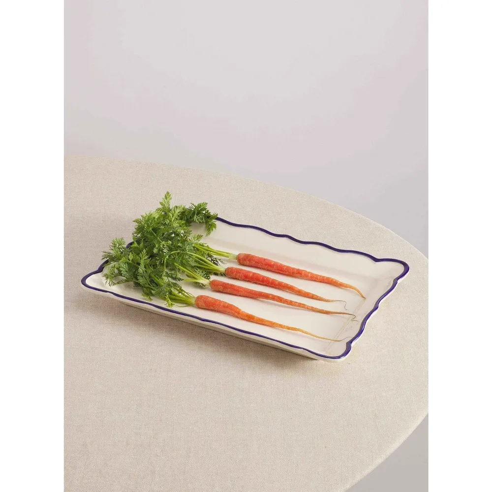 Plato rectangular Jane pintado mano de 15,4" Maison Madison Home