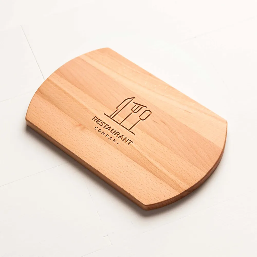 Tabla de cortar de madera de haya - Borde redondo - Corona circular grabada