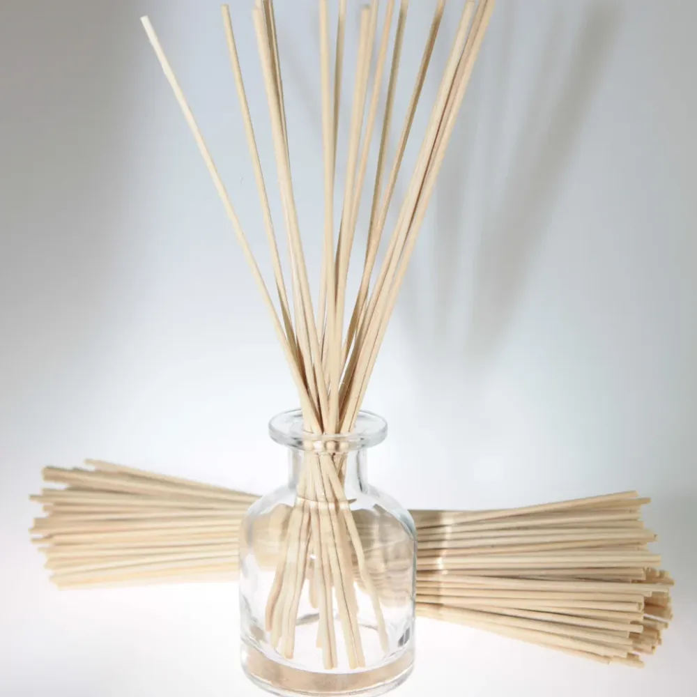 CLEAR VINTAGE BOTTLE Eco Candle Project