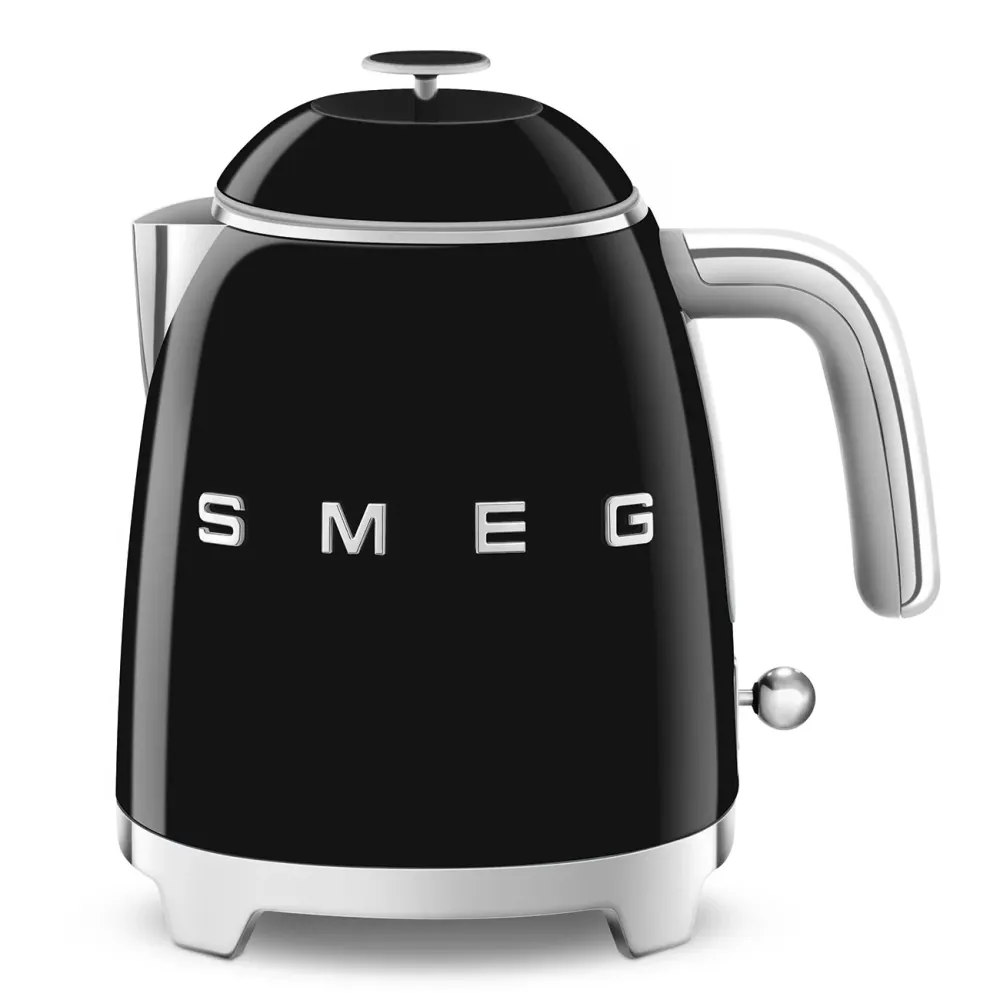 Hervidor compacto 1400W Negro SMEG