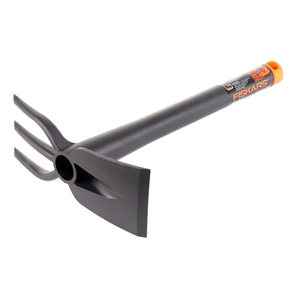 Azada combinada Fiskars Solid™ para jardín de 32 cm de plástico reforzado con fibra de vidrio (137040)