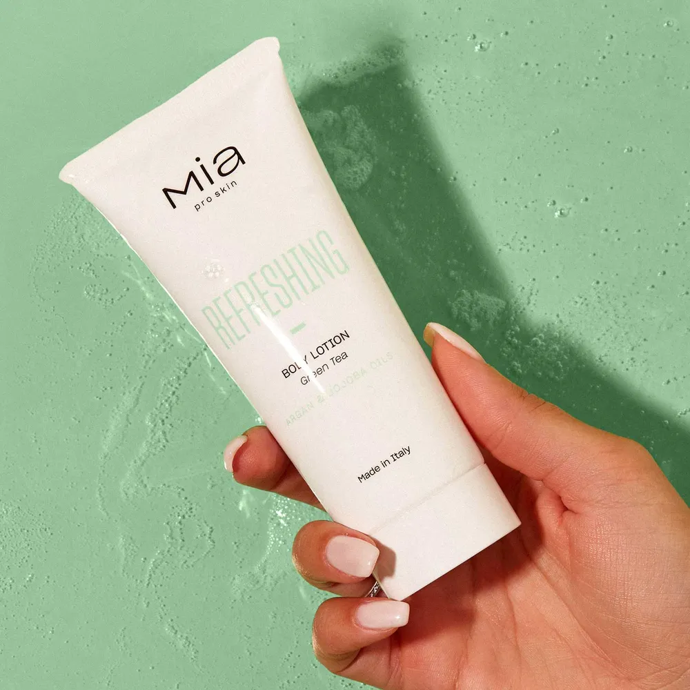 REFRESHING GROOVE Green Tea Body Set Mia Makeup