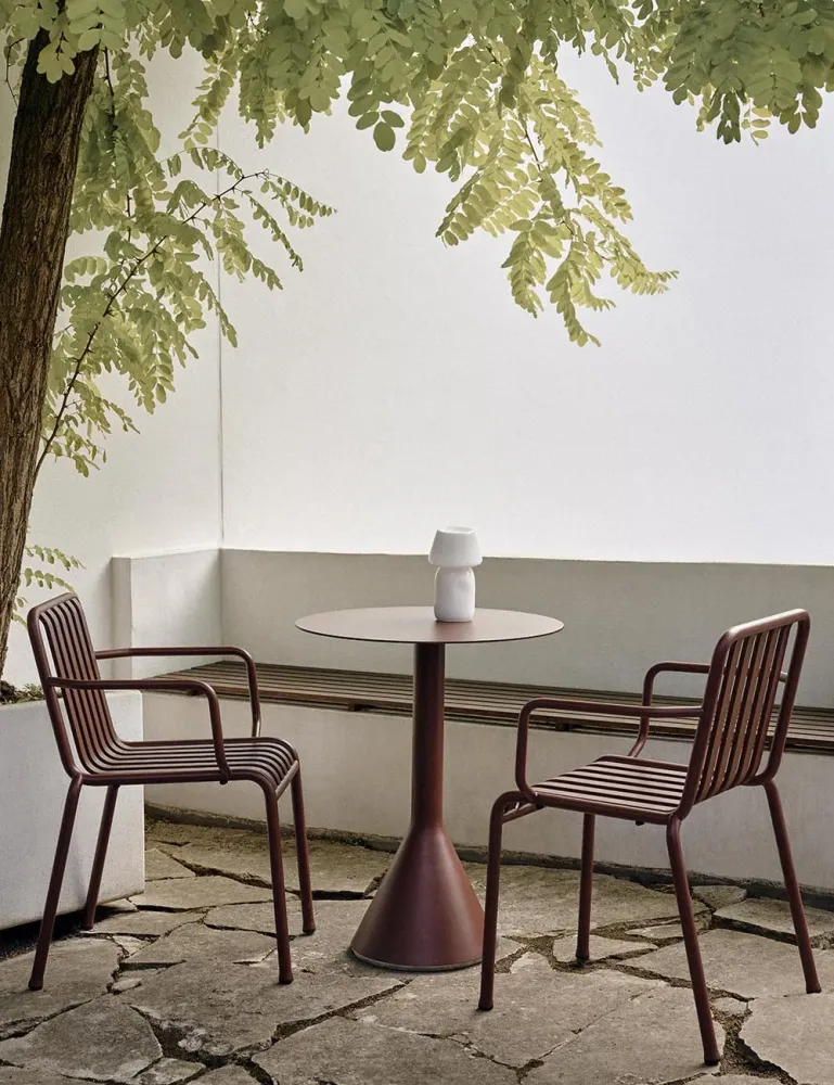 Palissade cone table round 70 HAY