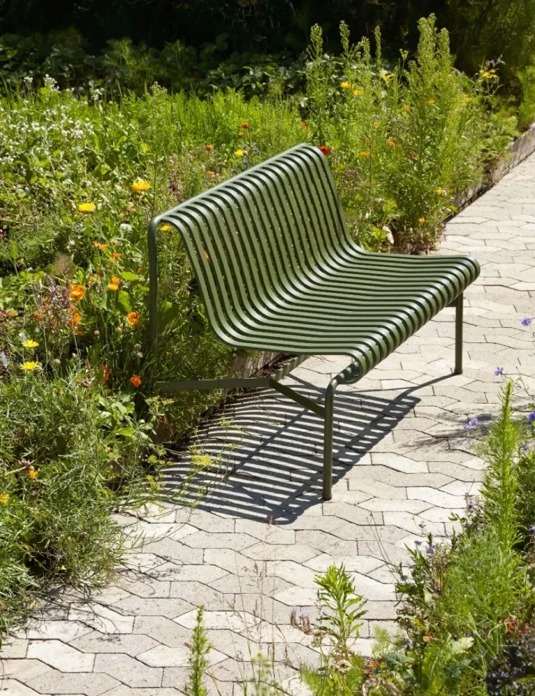 Palissade dining bench HAY