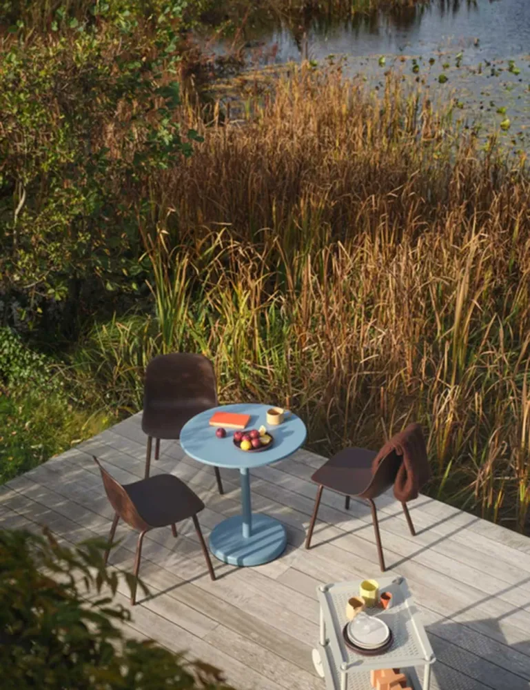 linear steel café table 95 MUUTO