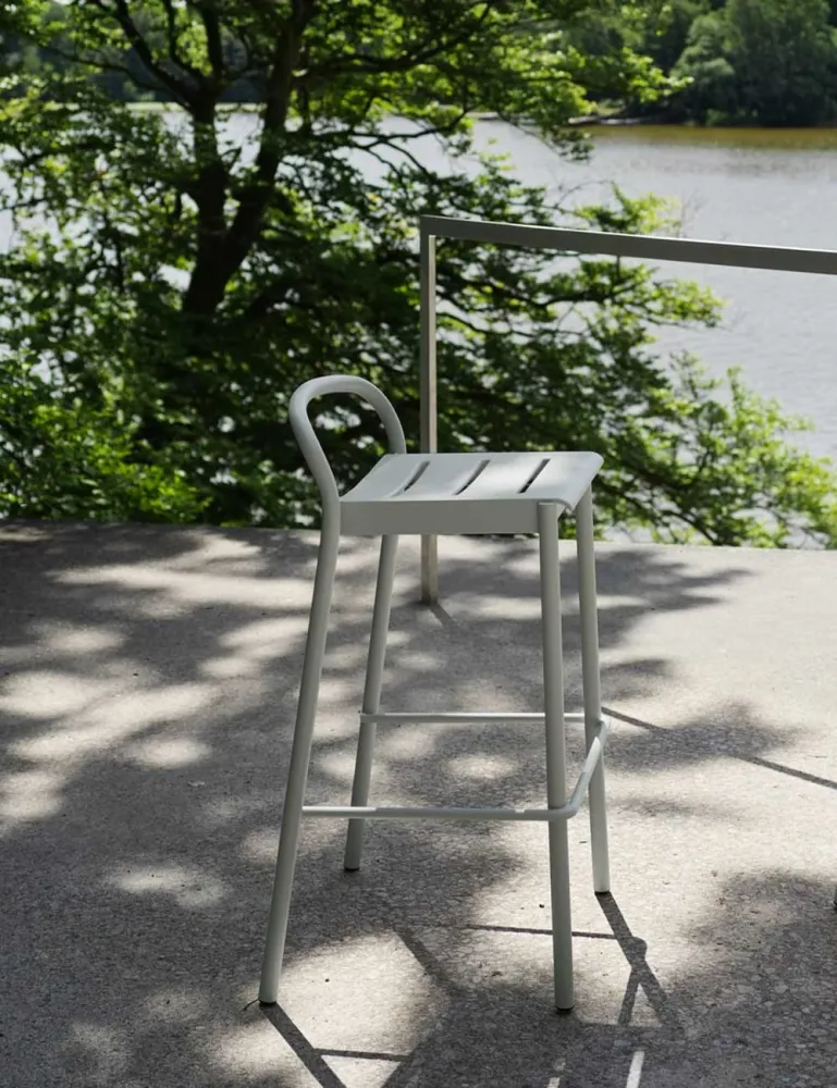 linear steel counter stool MUUTO