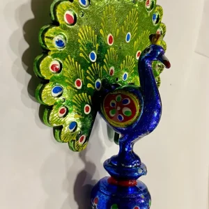 PAVO REAL - FIGURA--//--M:$3.900 -- D:$4.900