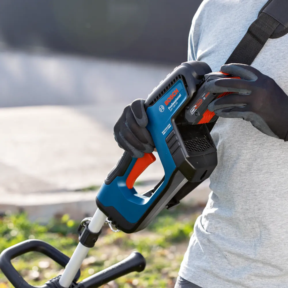 recortadora baterí Bosch GRT 18V-33