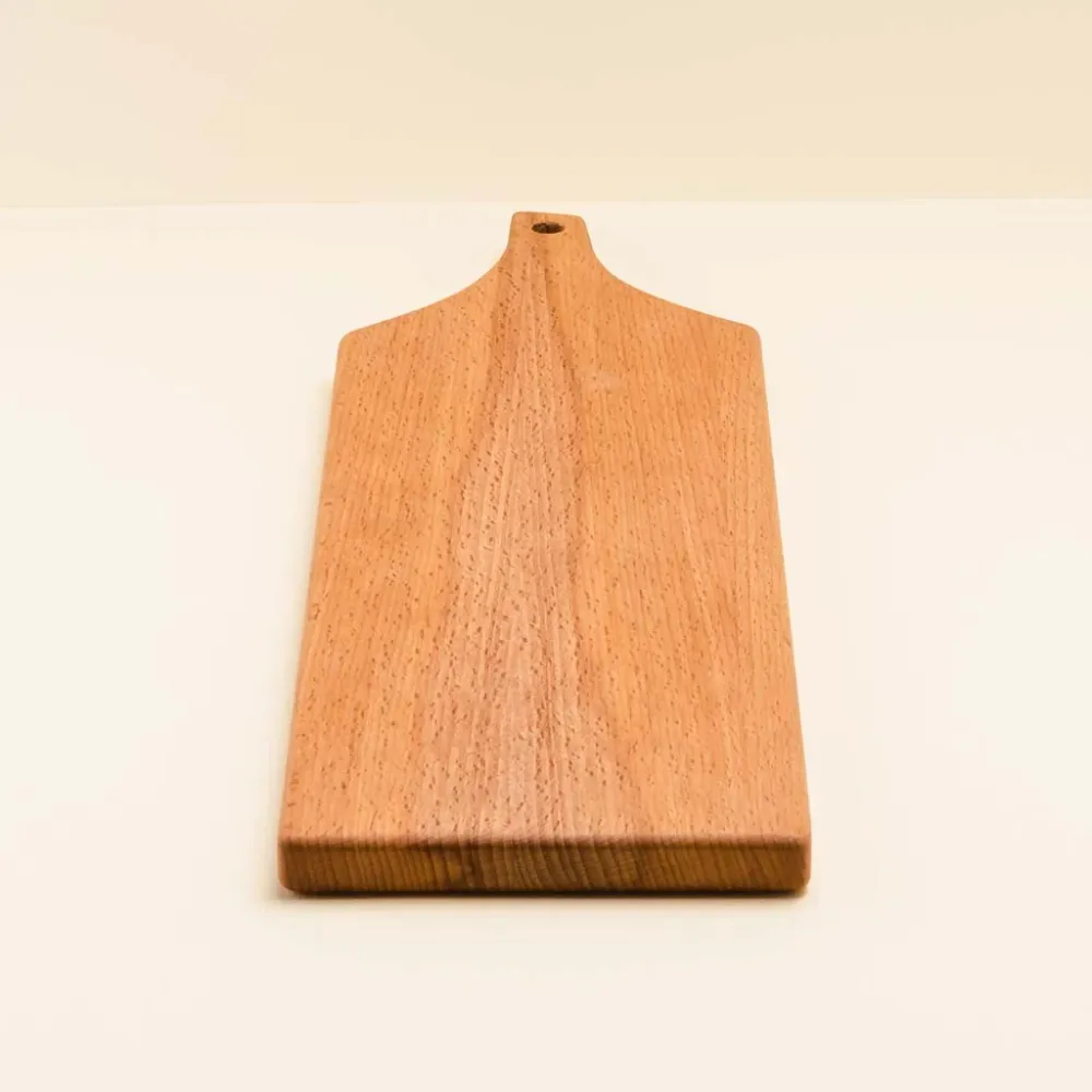 Tabla de embutidos larga de madera de haya