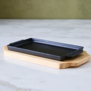 PLATO RECTANGULAR DE HIERRO CON BANDEJA 21CM