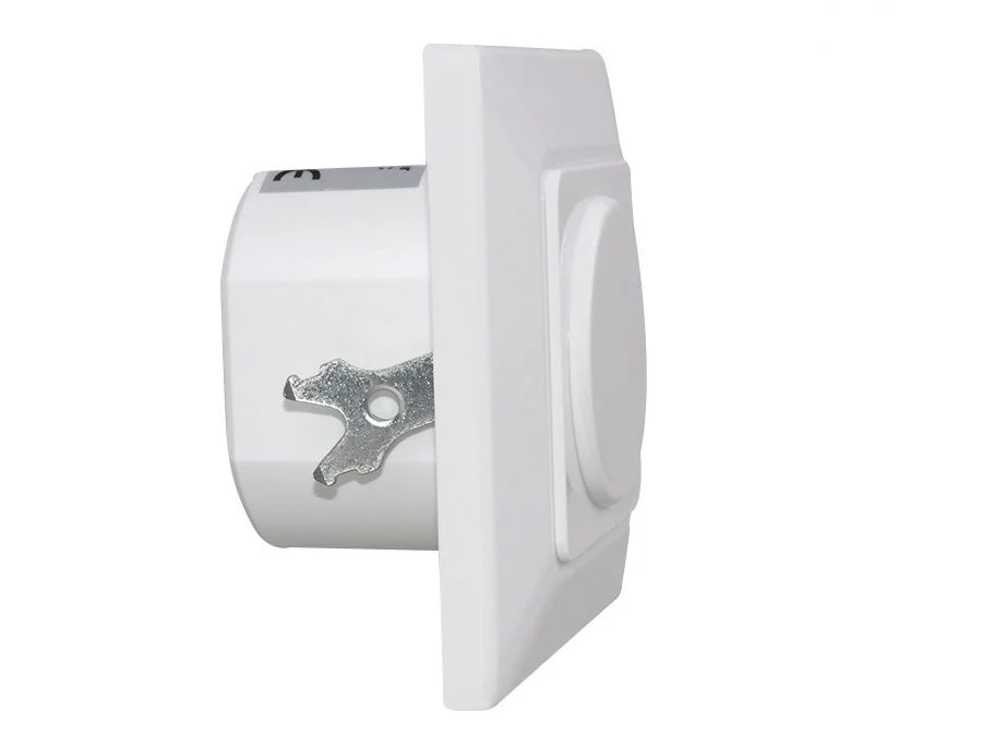Maclean MCE132 Microonda PIR Junction Box 5 - 15m 180º IP20