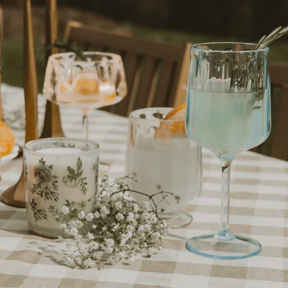 Outdoor Plastic Goblet Drinkware Sweet Water Decor